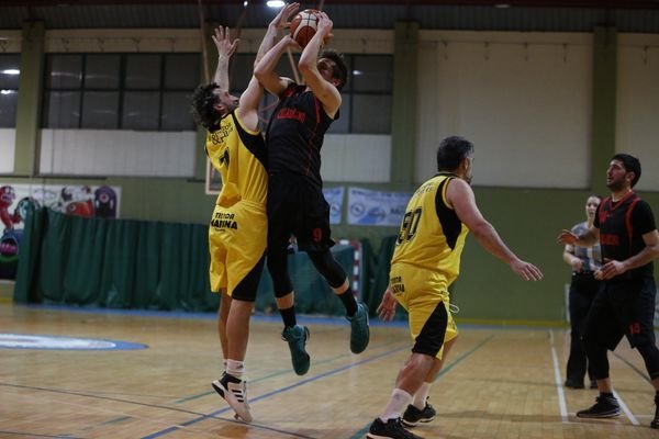 Ourense. 03/03/18. Partido de basket entre el Celanova y el Alaricano.
Foto: Xesús Fariñas
