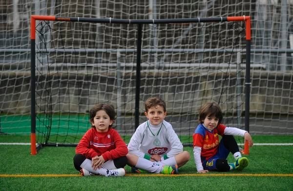 Ourense 27/3/18
Clínic de fútbol en os Remdios,Celta y Pabellón
Dani,Xián,Izan
Fotos Martiño Pinal