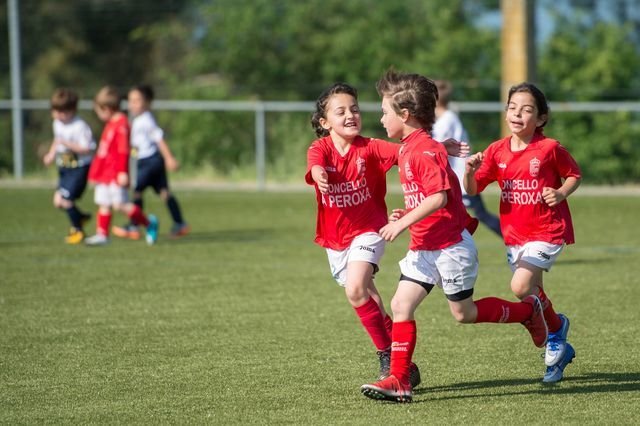 A PEROXA (CAMPO MUNICIPAL OS MARCOS). 17/05/2018. OURENSE. Torneo de fútbol infantil. FOTO: ÓSCAR PINAL.