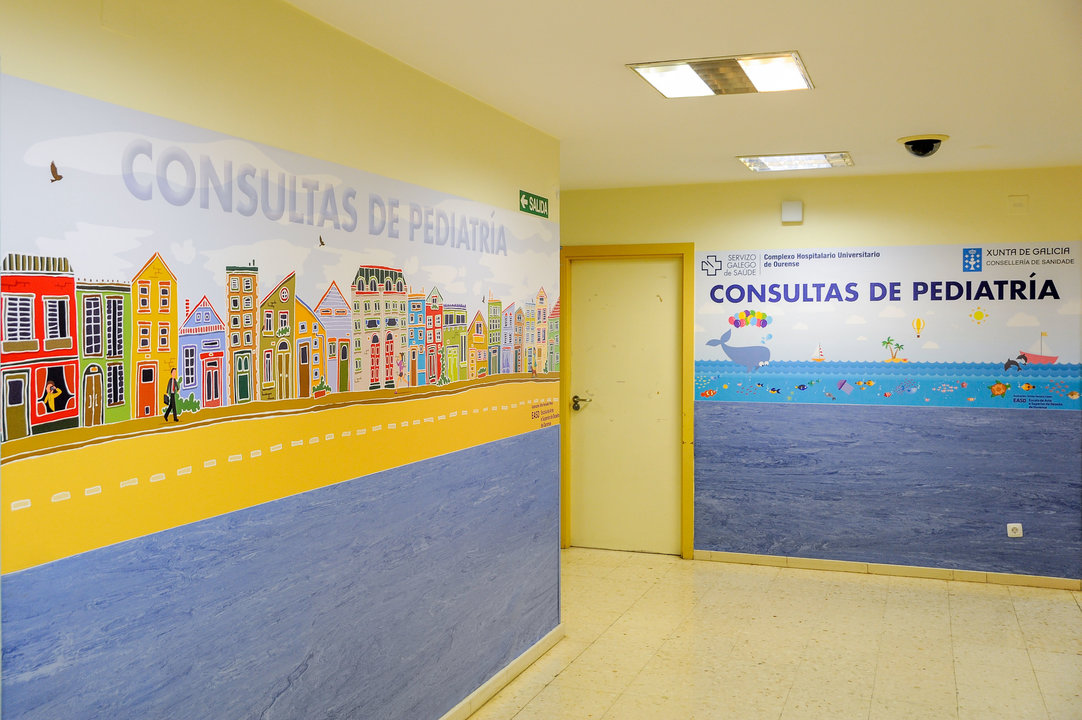 Área de consultas de pediatría, en el CHUO.