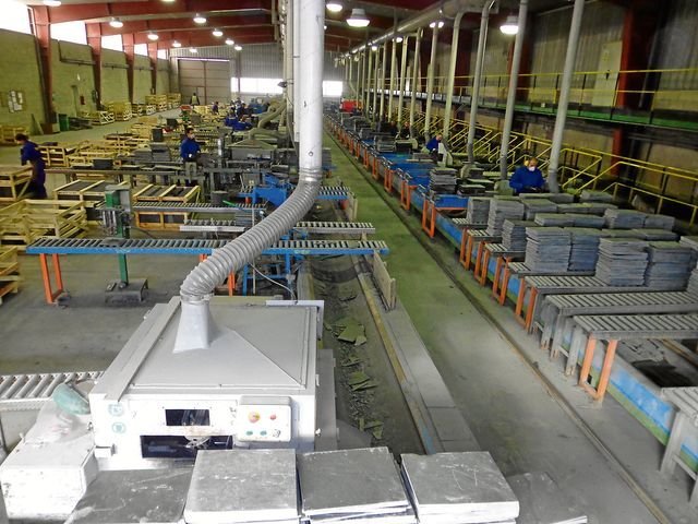 Planta de producción de pizarra en Carballeda de Valdeorras.