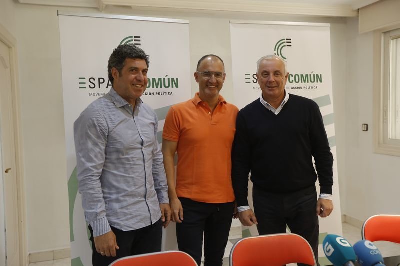 Ramón Dacosta, Óscar Pérez, y Pachi Vázquez.. Espazo Común