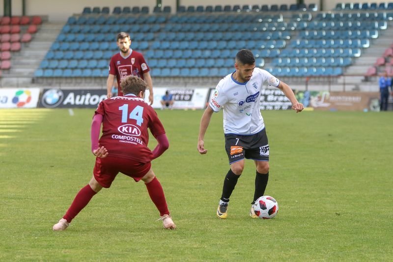 Róber, jugador del Ourense CF (IVÁN DACAL).