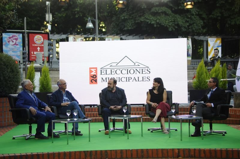Francisco Nóvoa, Herminio Iglesias, Quino Muñoz y Susana Bayo estuvieron presentes en la jornada (MARTIÑO PINAL).