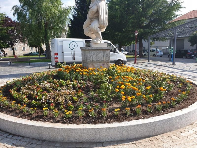 El Concello de Xinzo también ha iniciado el acondicionamiento de parques y jardines.