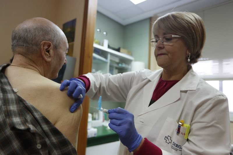 Ourense. 14/10/2019. Inicio campaña de vacunación contra la gripe en el centro de salud de A Cuña.
Foto: Xesús Fariñas
