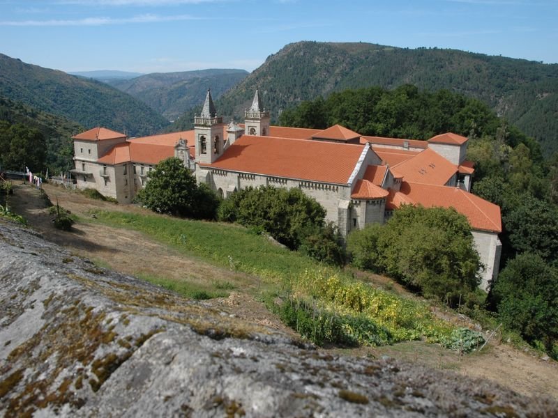 Monasterio de Santo Estevo, en el corazón de la Ribeira Sacra.