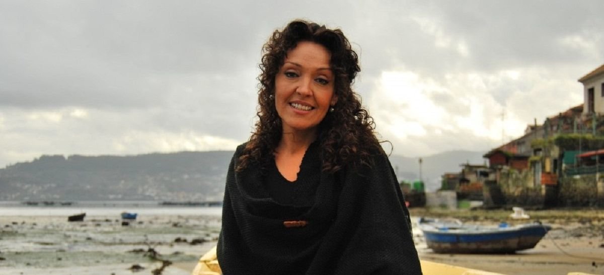 cantautora gallego-argentina Lorena Lores
