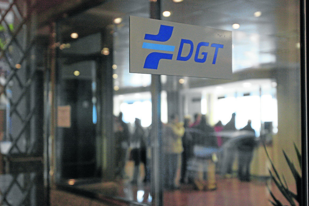 Oficinas de la Dirección Provincial de Tráfico (DGT), desde donde se colaboró en la investigación. (Foto: Miguel Ángel)