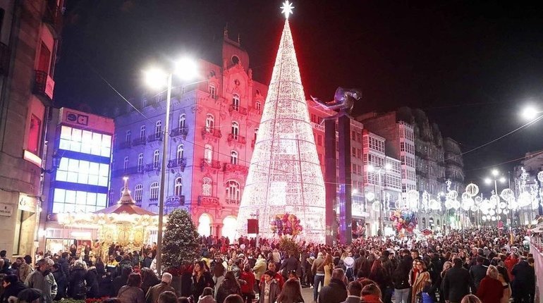 Lleno en Vigo para ver la iluminación navideña.