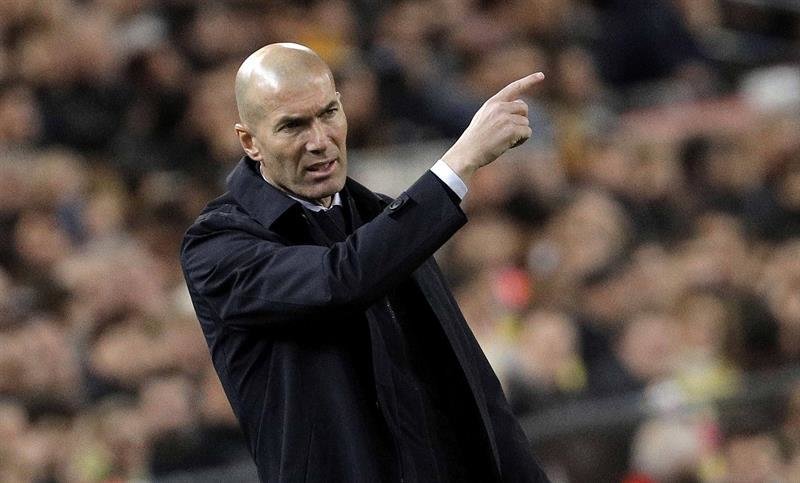 El entrenador Zinedine Zidane del Real Madrid. (Foto: EFE)
