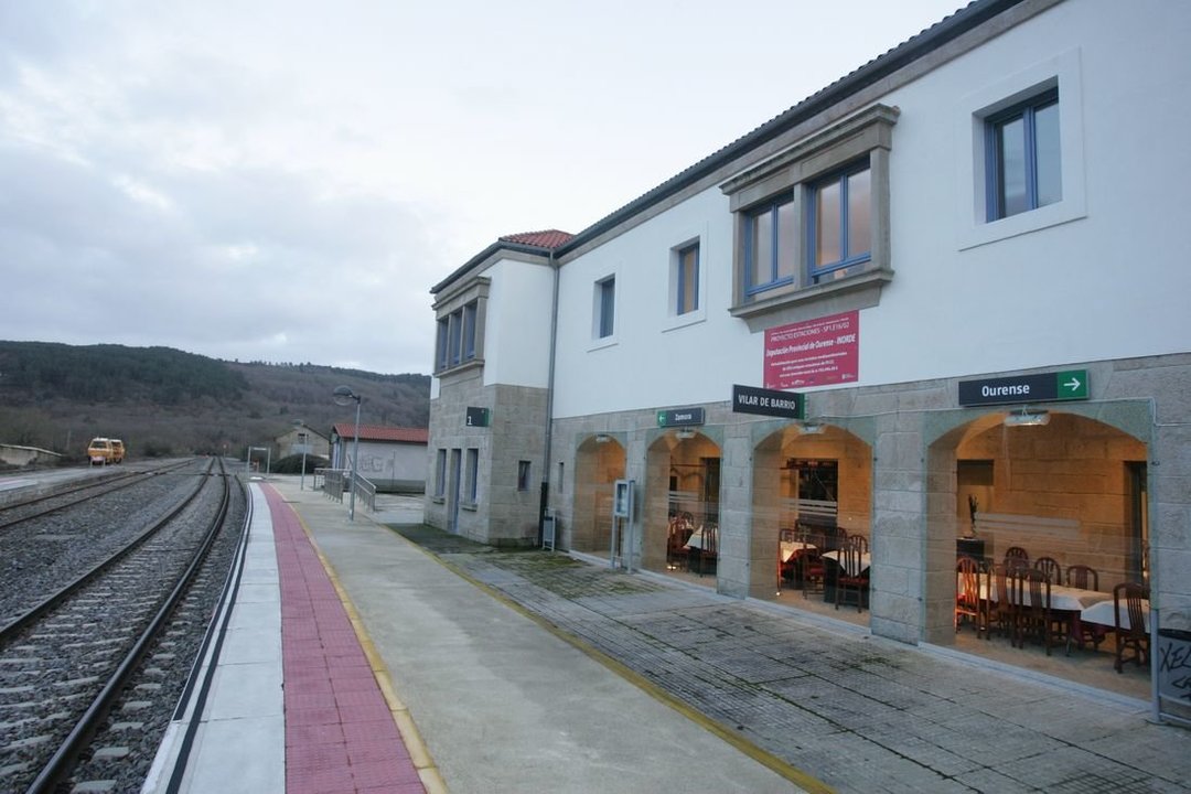 La estación de ferrocarril de Vilar de Barrio, donde se produjo uno de los robos.