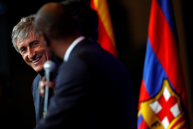 Quique Setién en su presentación como entrenador del FC Barcelona (EFE).