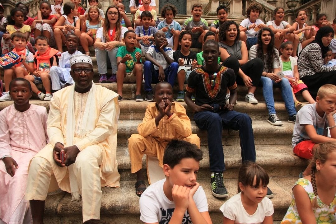Ourense. 4-08-2016. Encuentro niños saharauis en Plaza de San Martiño. Paz