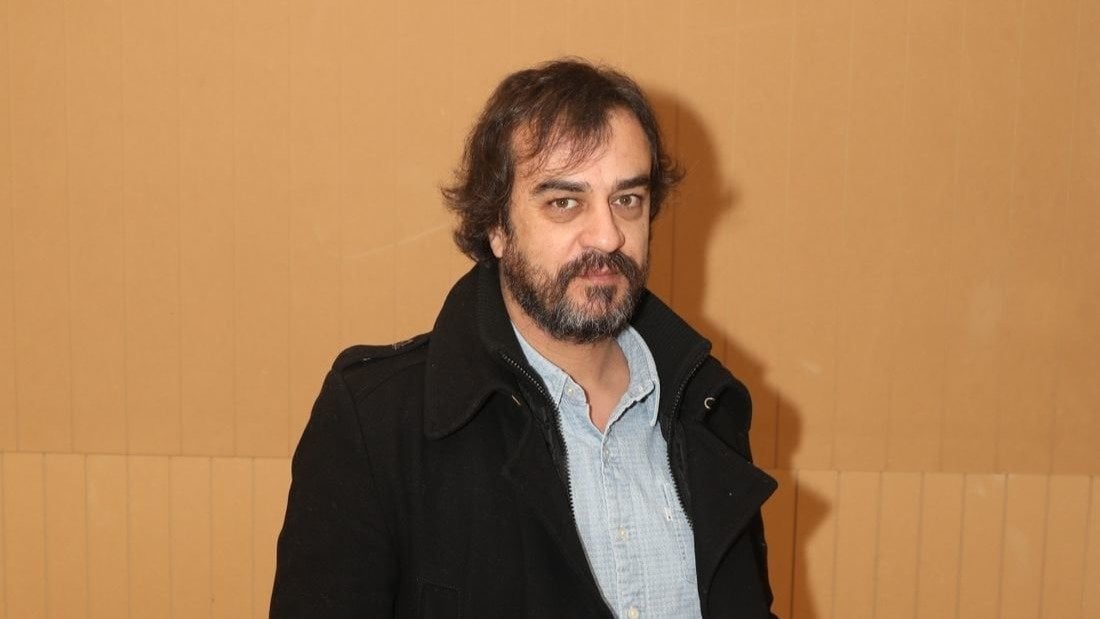 El escritor vigués Pedro Feijóo, en Verín. (Foto: José Paz)