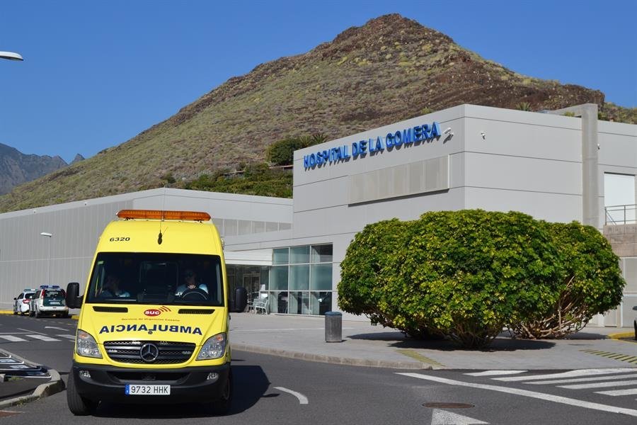 El hospital de La Gomera en el que se encuentra el alemán con coronavirus.