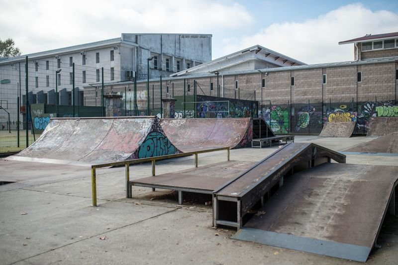 Las actuales instalaciones para practicar skate, en malas condiciones (ÓSCAR PINAL).