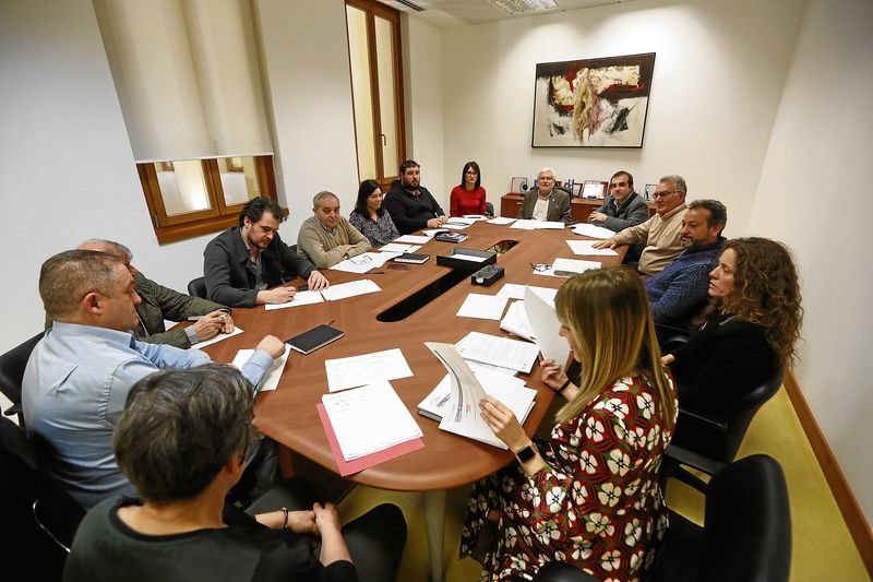 Ourense. 06/02/2020. Reunión de alcaldes de la provincia con el Inorde por el geodestino.
Foto: Xesús Fariñas