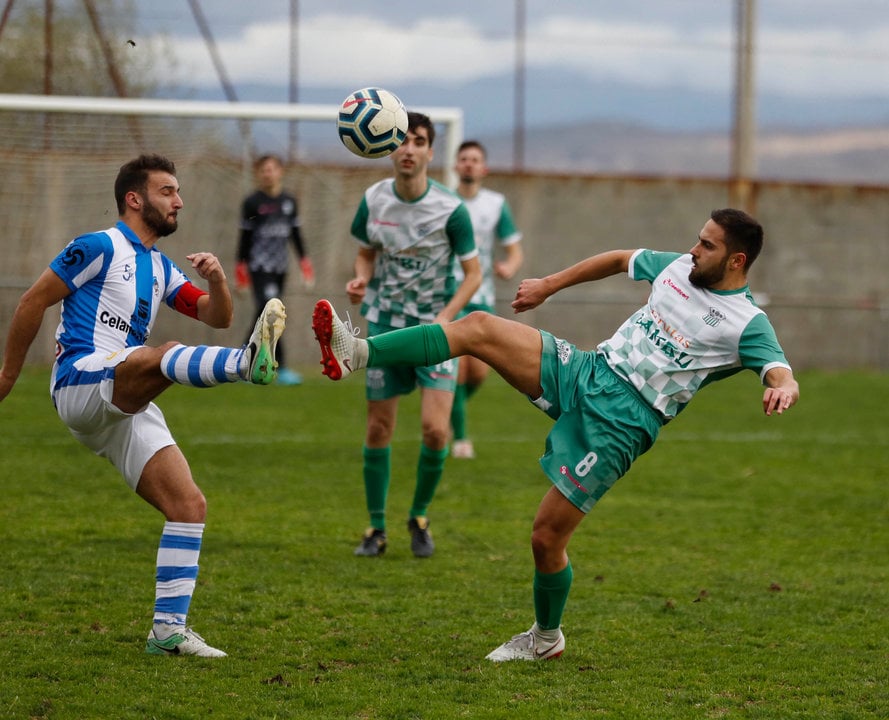 Celanova. 16/02/2020. Partido de fútbol entre el Sportin Celanova y el Melias.
Foto: Xesús Fariñas