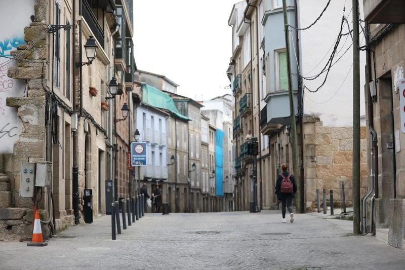 Calle Julio Prieto Nespereira, al inicio se ubicaba una de las puertas de la ciudad, Porta da Aira; se cerraba ante la proliferación de epidemias (JOSÉ PAZ).