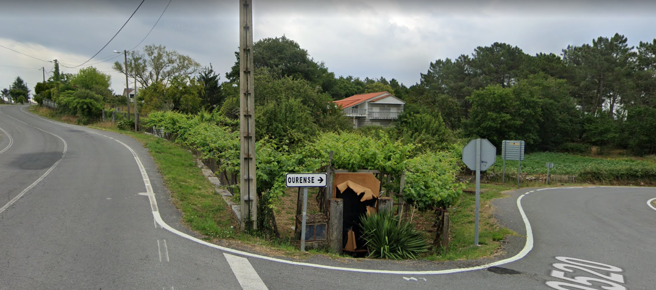 Google Street View, cartel con sentido Ourense