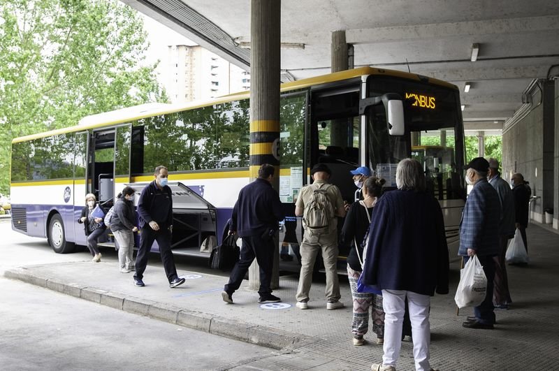 Ourense 8/6/20
Reportaje movilidad estaciones de tren y de bus de Ourense

Fotos.-Martiño Pinal