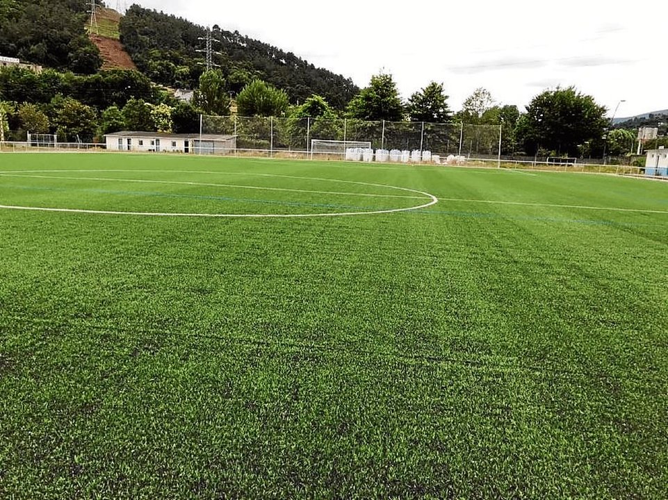 Campo de fútbol de O Xestal, en Ribadavia.