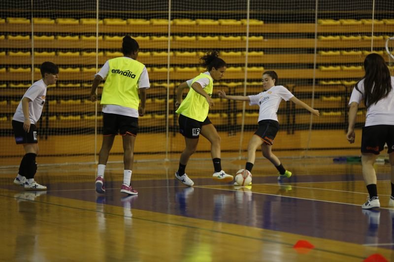 Ourense. 17/06/2020. Entrenamiento del Ourense Evialia Fútbol Sala femenino en el Paco Paz.
Foto: Xesús Fariñas