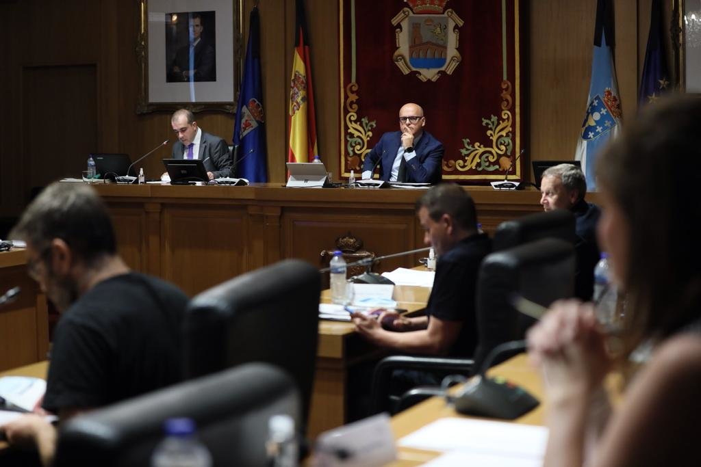 Pleno de la Diputación. FOTO: José Paz