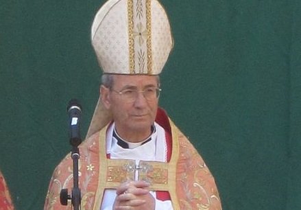 El obispo de Astorga,  Camilo Lorenzo Iglesias