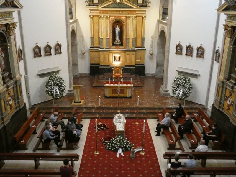 Imagen de la capilla ardiente, en el Seminario de Astorga.