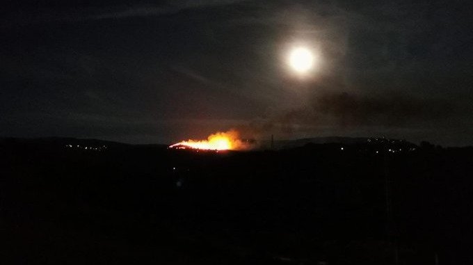 El incendio activo en Viana do Bolo.