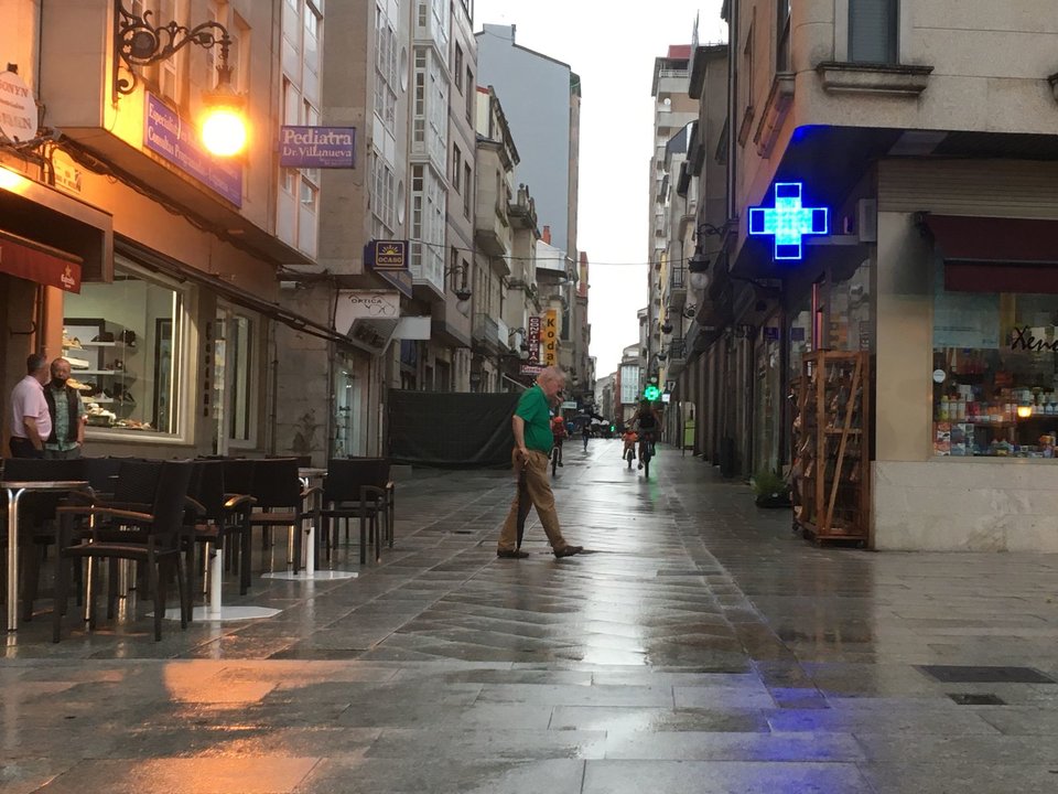 Rúa Tomás María Mosquera ( O Carballiño) 11/08/20. La calle principal de O Carballiño tras la gran tormenta, hoy, 11 de Agosto de 2020.