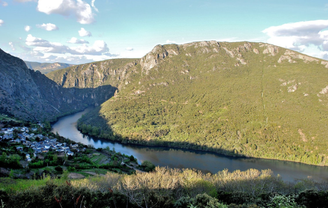 Vista del Parque Natural Serra da Enciña da Lastra. (Foto: Turismo.gal)