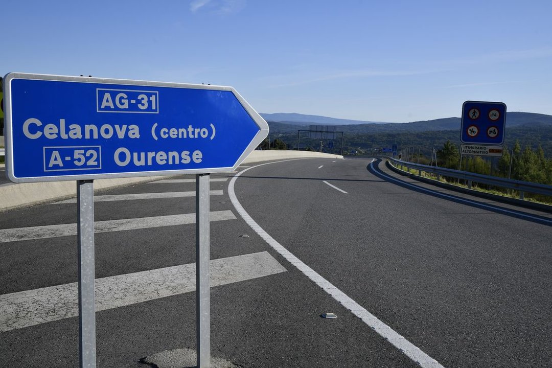 Inicio de la OU-540 en Celanova, dirección a la frontera con Portugal. (Foto: Xesús Fariñas)