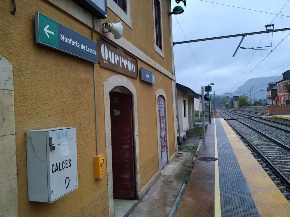 La estación de Quereño (Rubiá) tendrá una vía secundaria de 750 metros de longitud. (Foto: J.C.)