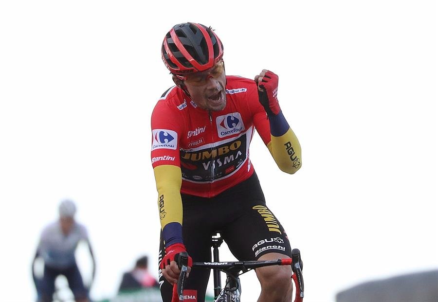 Roglic celebra su triunfo en La Vuelta a España (EFE).