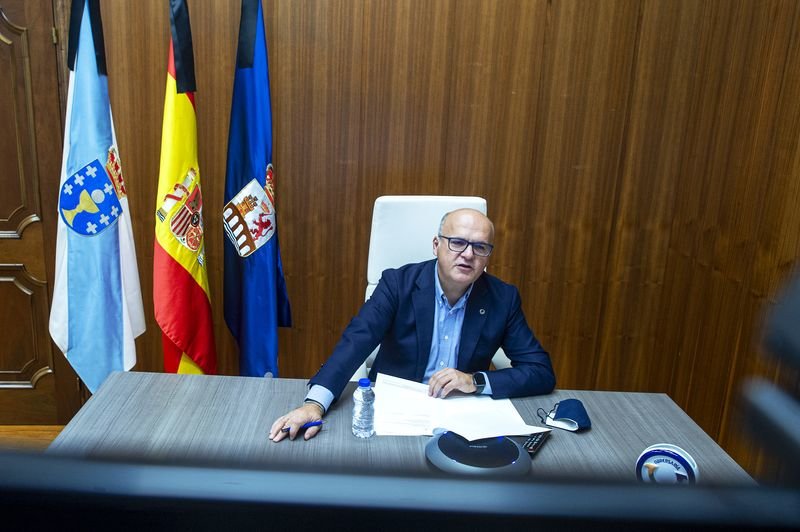 El presidente de la Diputación, Manuel Baltar, durante la junta de gobierno.
