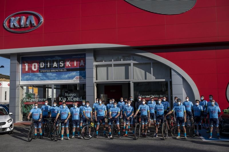 SAN CIBRAO DAS VIÑAS (KIA CIBROCAR). 28/11/2020. OURENSE. Presentación del equipo de ciclismo Afiadores. FOTO: ÓSCAR PINAL
