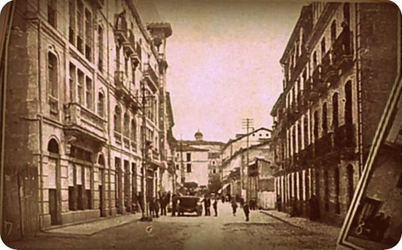 vida_gallega_1914_el_paseo_y_posible_salon_barbagelata_en_galeiras_centrales_ret_picasa_resultado