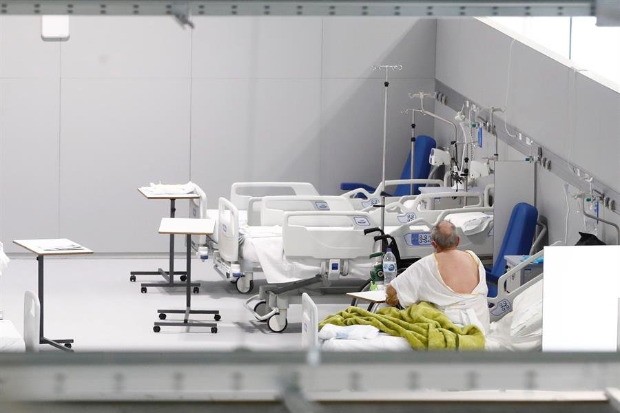 Un paciente en el hospital Zendal de Madrid.