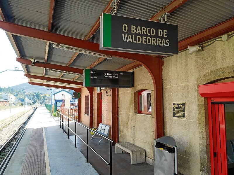 La estación de O Barco, durante la mañana de ayer.