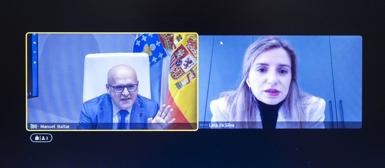 Videoconferencia Manuel Baltar (Presidente da Deputación Ourense) con Lara da Silva Rodríguez (Presidenta da DO Monterrei)