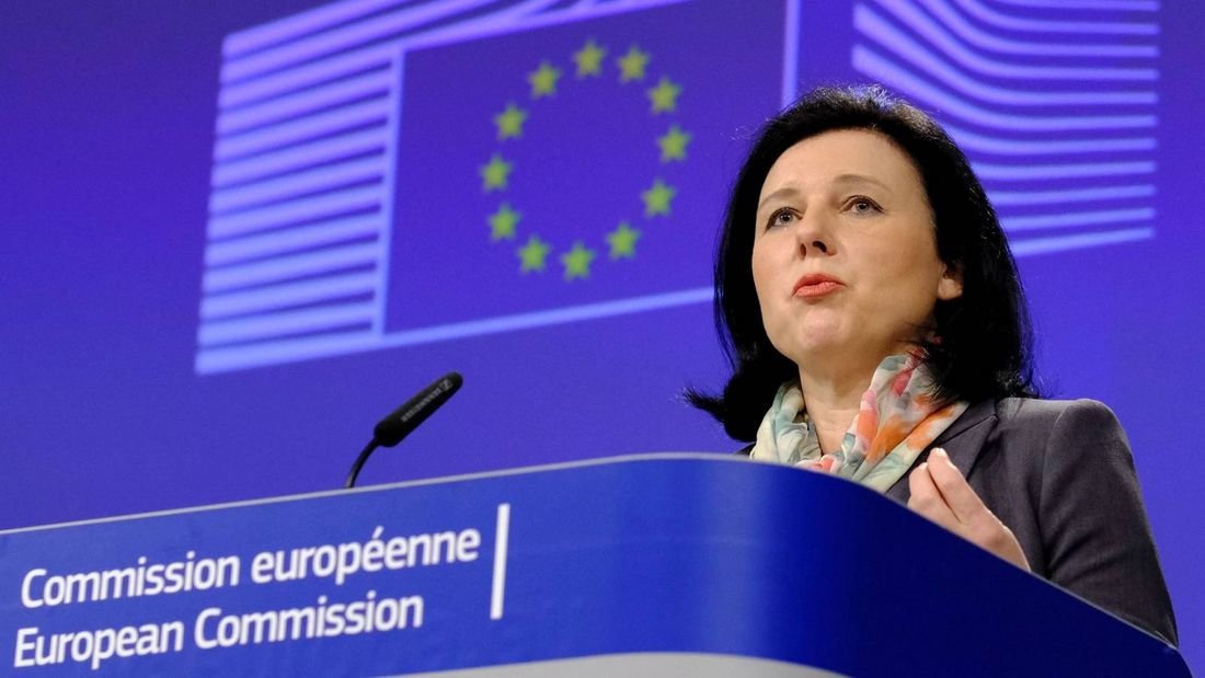 La vicepresidenta ejecutiva de la Comisión Eurpea para los Valores y Transparencia, Vera Jourová.
