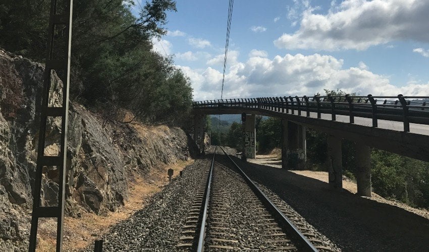 Tramo de la línea férrea entre Ourense y Monforte (ADIF)
