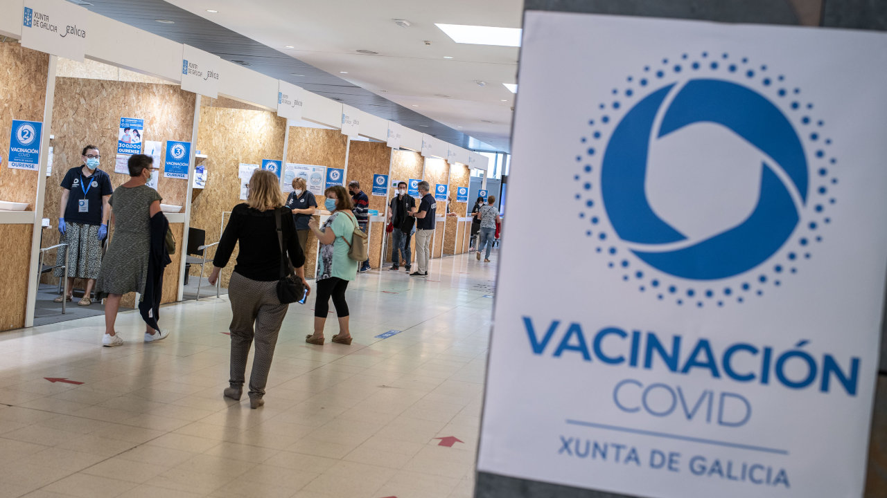 Jornada de vacunación en Expourense [FOTO: ÓSCAR PINAL.]