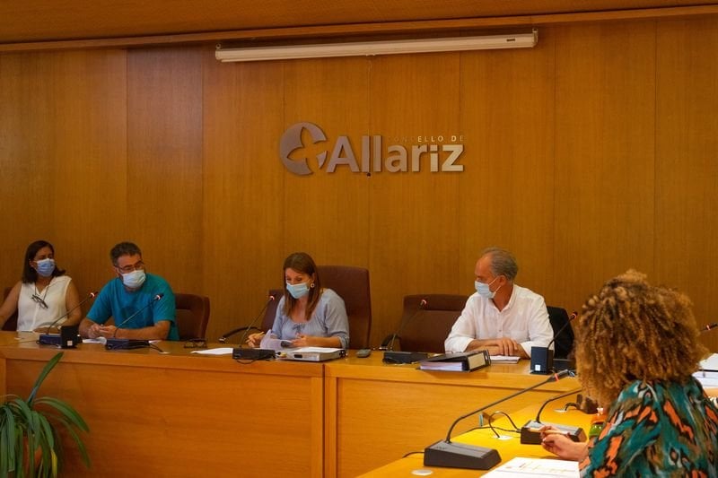 ALLARIZ (OURENSE) 22/07/2021. Pleno extraordinario del Concello de Allariz celebrado el jueves 22 de julio. Miguel García