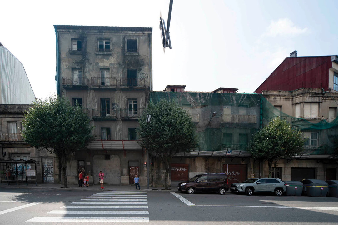 El proyecto prevé el derribo de dos inmuebles que dan a las calles Vicente Risco y Ramón y Cajal (MARTIÑO PINAL).