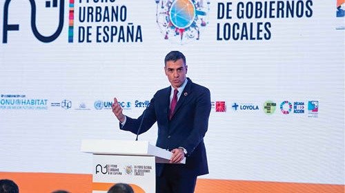<p> El presidente del Gobierno de España, Pedro Sánchez, durante su intervención en Sevilla. </p>