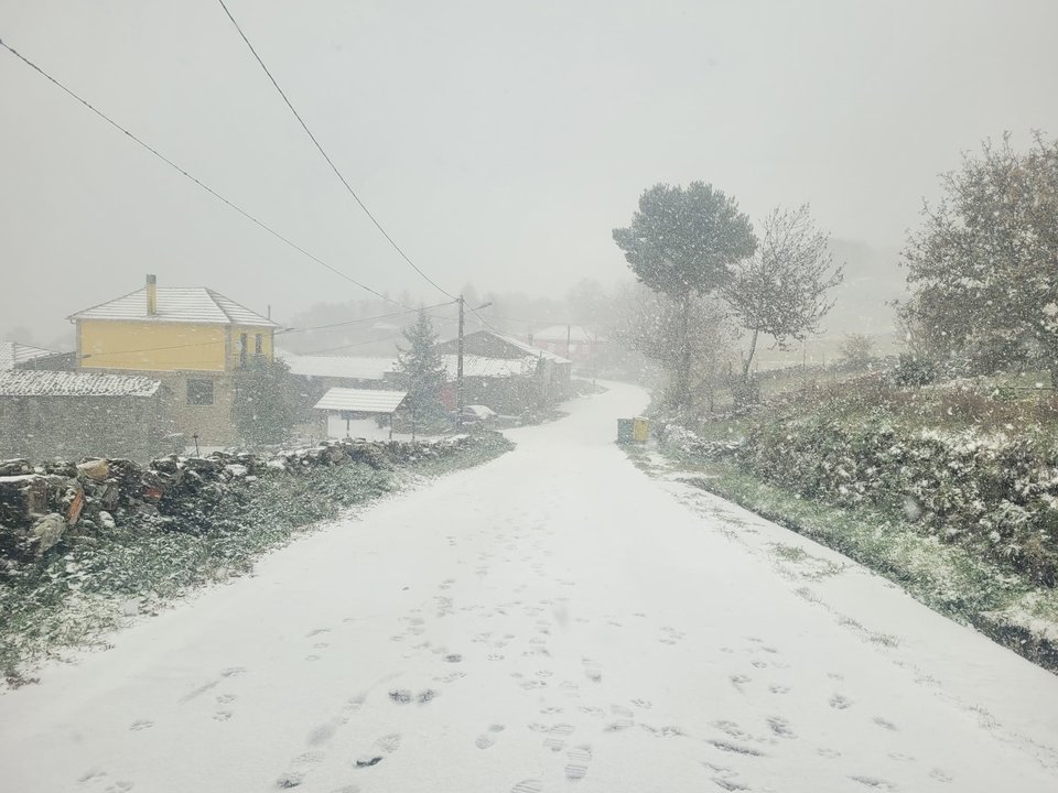 Un camino nevado en Chandrexa de Queixa.